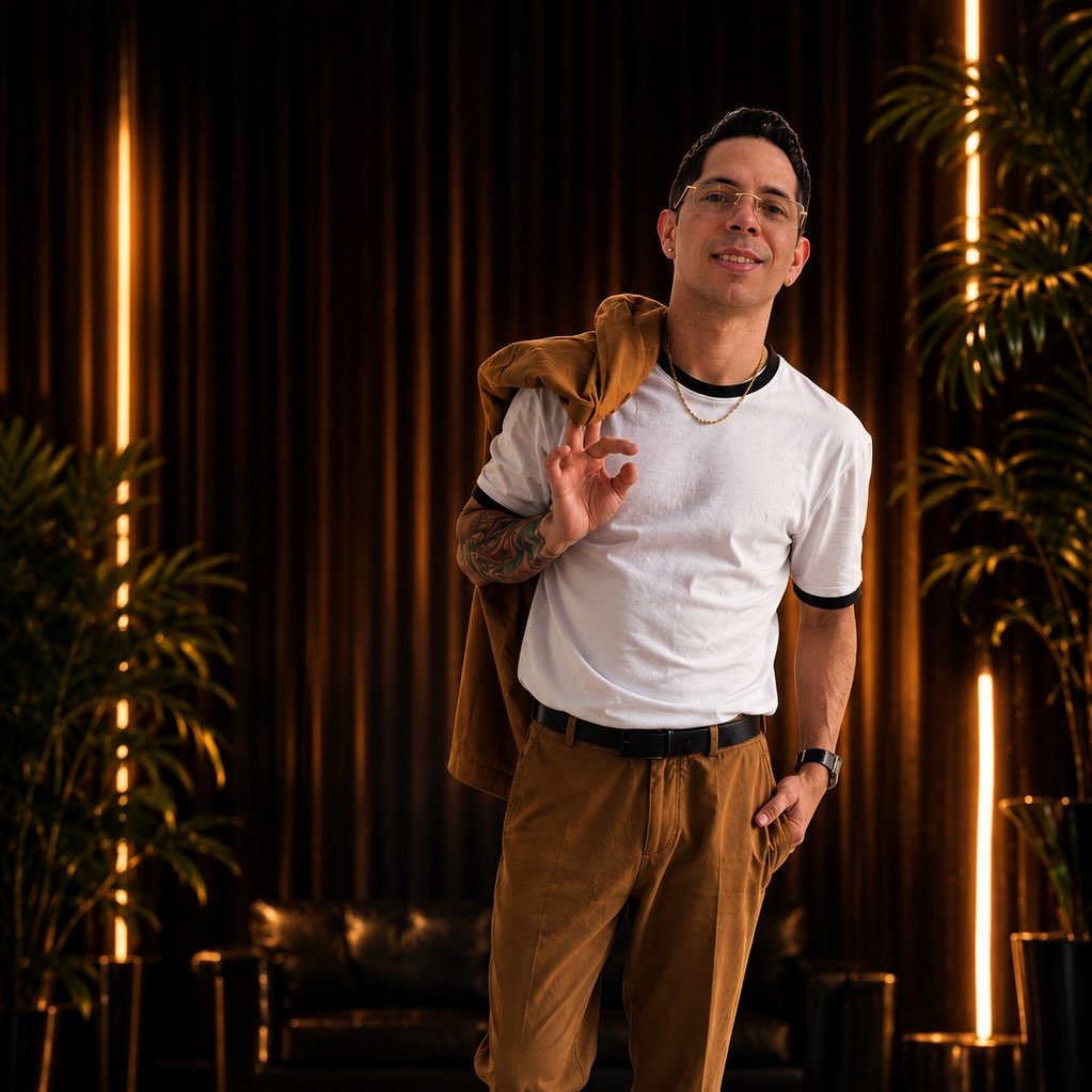 Clases de Bachata Online con Ernesto García